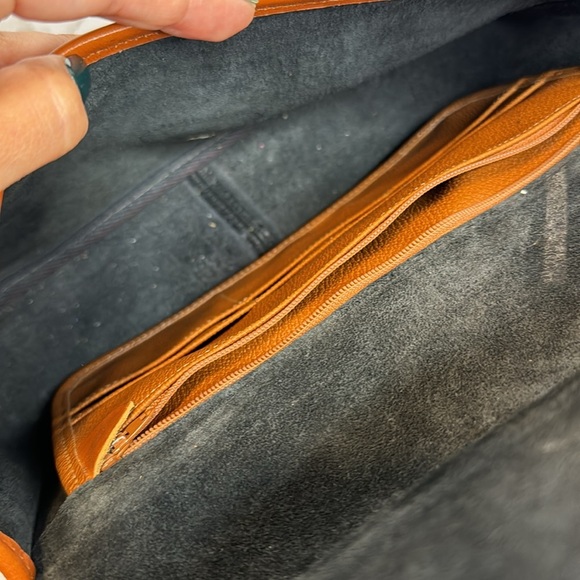 Dooney & Bourke Vtg equestrian blk Pebbled Leather with Brown Trim crossbody - Picture 14 of 15